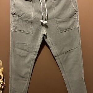 Gray/Green Jogger Pants Faherty Women’s size S